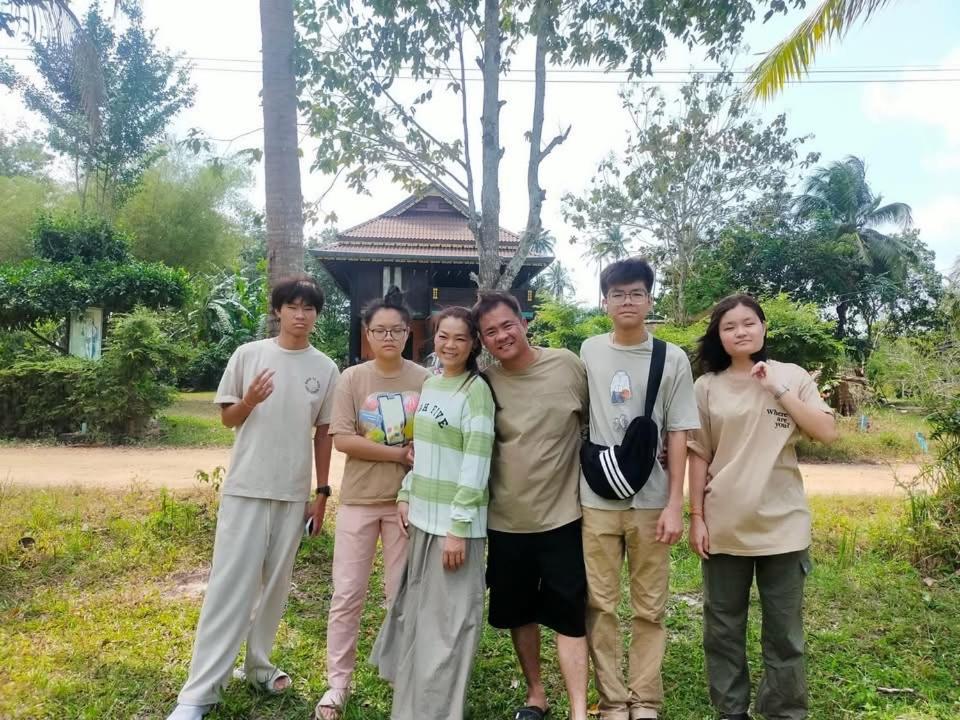 โฮมสเตย์บ้านนายสิงโตเขาคูหา Ban Khu Ha Nai Exterior foto
