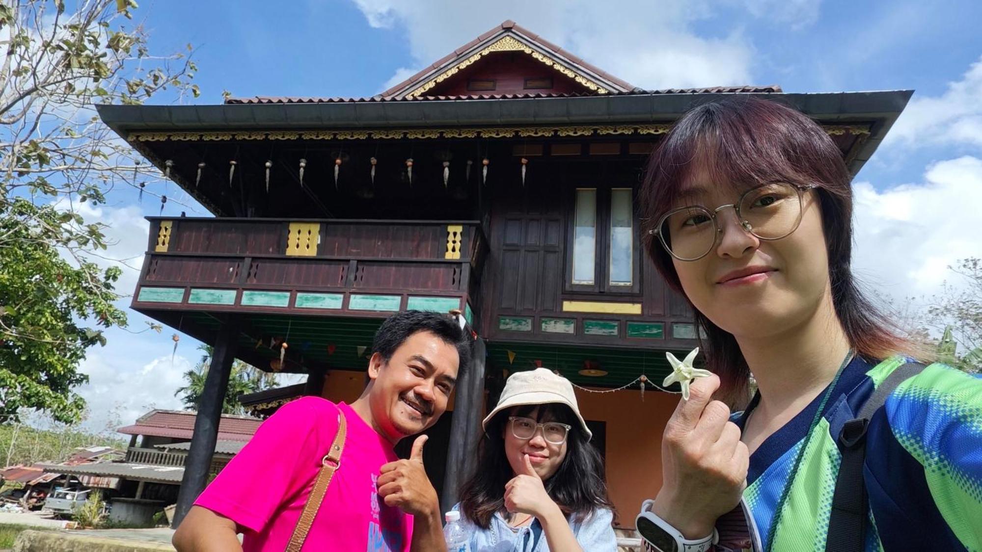 โฮมสเตย์บ้านนายสิงโตเขาคูหา Ban Khu Ha Nai Exterior foto